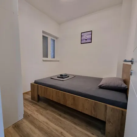 Apartmán Bikic 1 *
